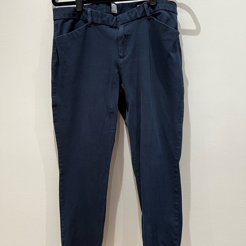 GAP Navy Cropped Ankle Tapered Pants